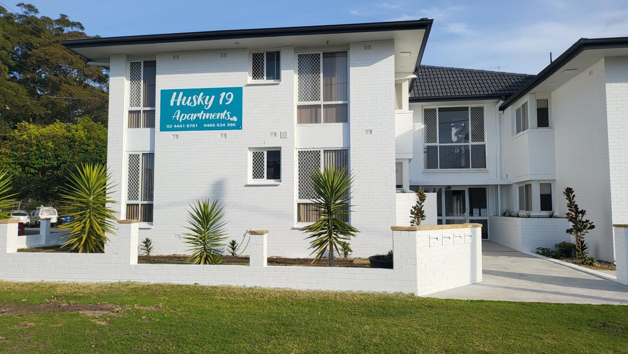 Husky 19 Beautifully Appointed Apartments - Great Location - In The Heart Of Husky Хъскисън Екстериор снимка