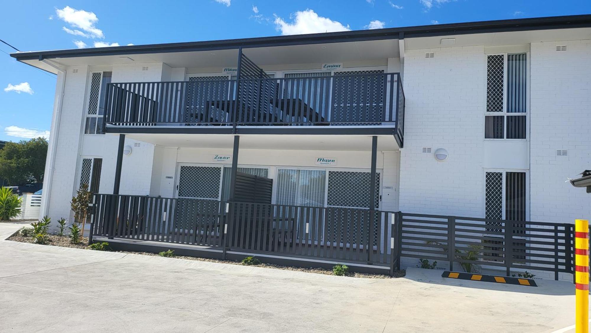Husky 19 Beautifully Appointed Apartments - Great Location - In The Heart Of Husky Хъскисън Екстериор снимка